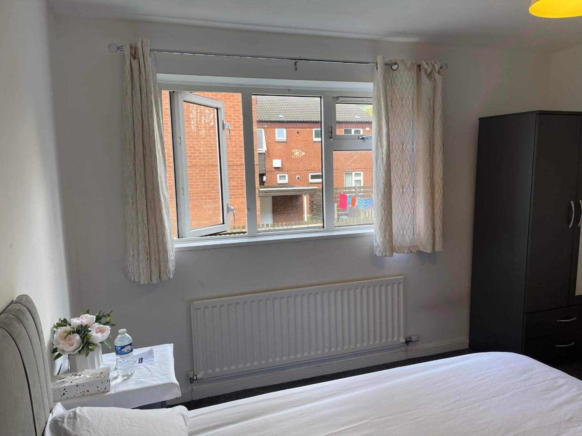 Homestays-Close To Coventry City And University I Free Parking I Wi-Fi Zewnętrze zdjęcie